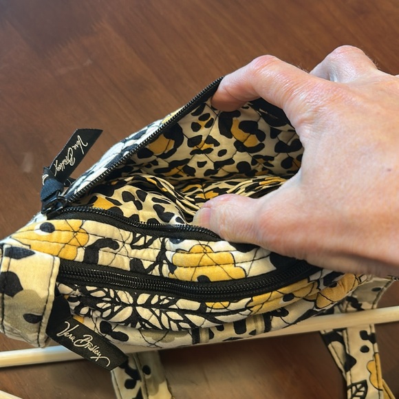 Vera Bradley Lizzy Go Wild Crossbody Purse - Picture 5 of 9
